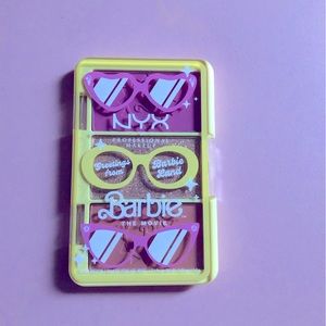Barbie NYX Blush/Bronzer Trio BNIB